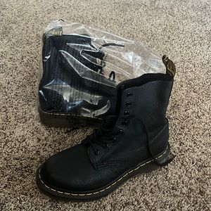 DR MARTENS 1460 Pascal Wanama Leather Boot in Black Virginia